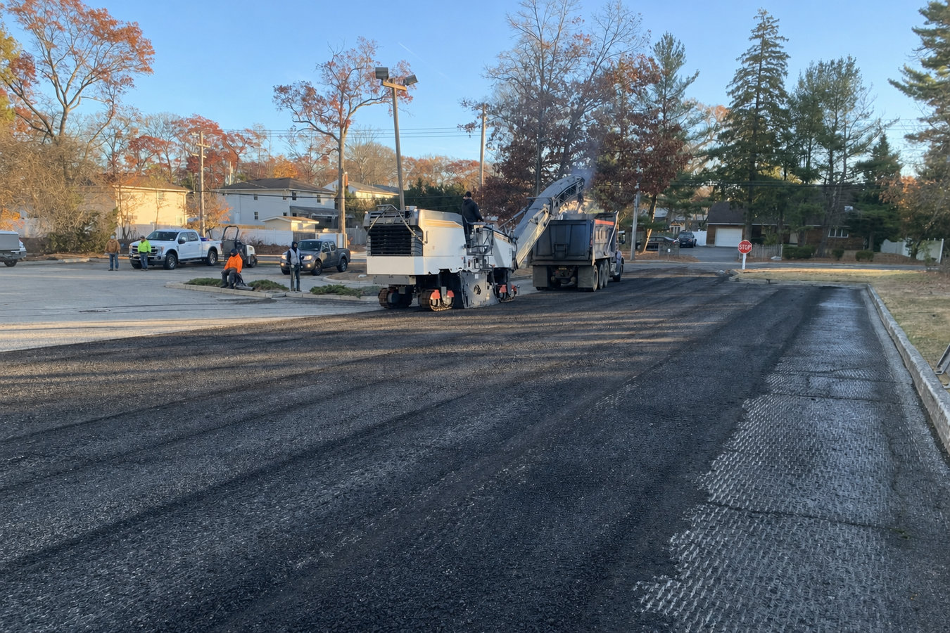 Asphalt resurfacing
